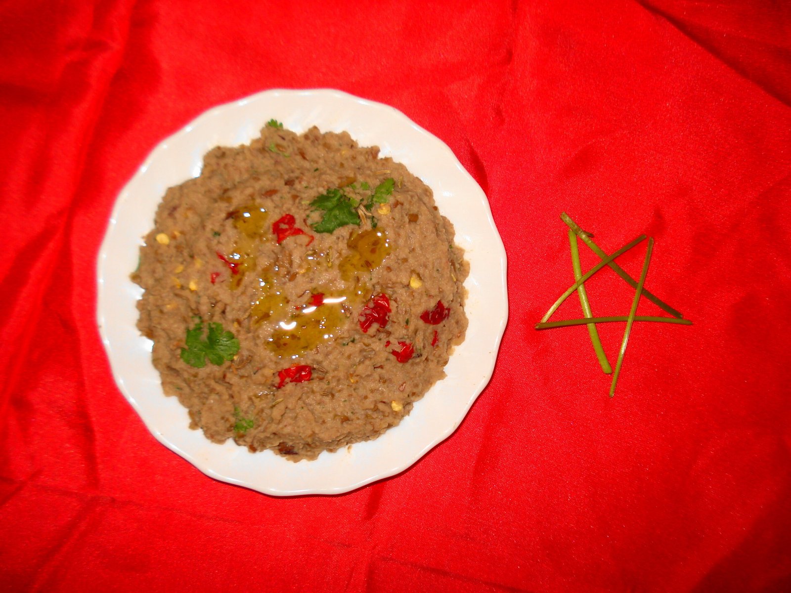 Bissara, Moroccan dried fava bean purée with olive oil